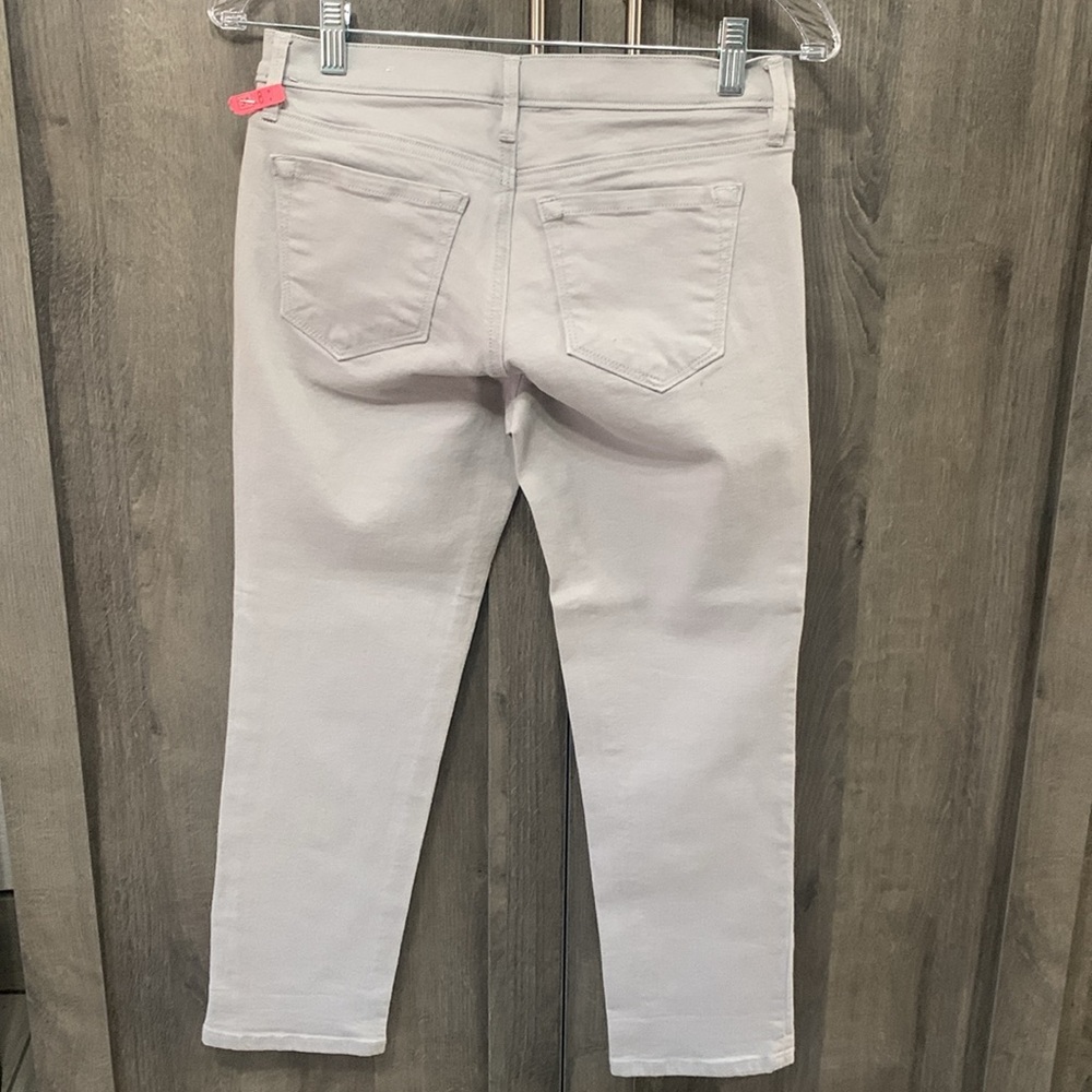 Ann Taylor Loft Outlet Modern Cuffed Crop Gray Denim Capri Jeans Women's Size 2P - Picture 2 of 7